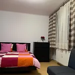 Park Camil 아파트